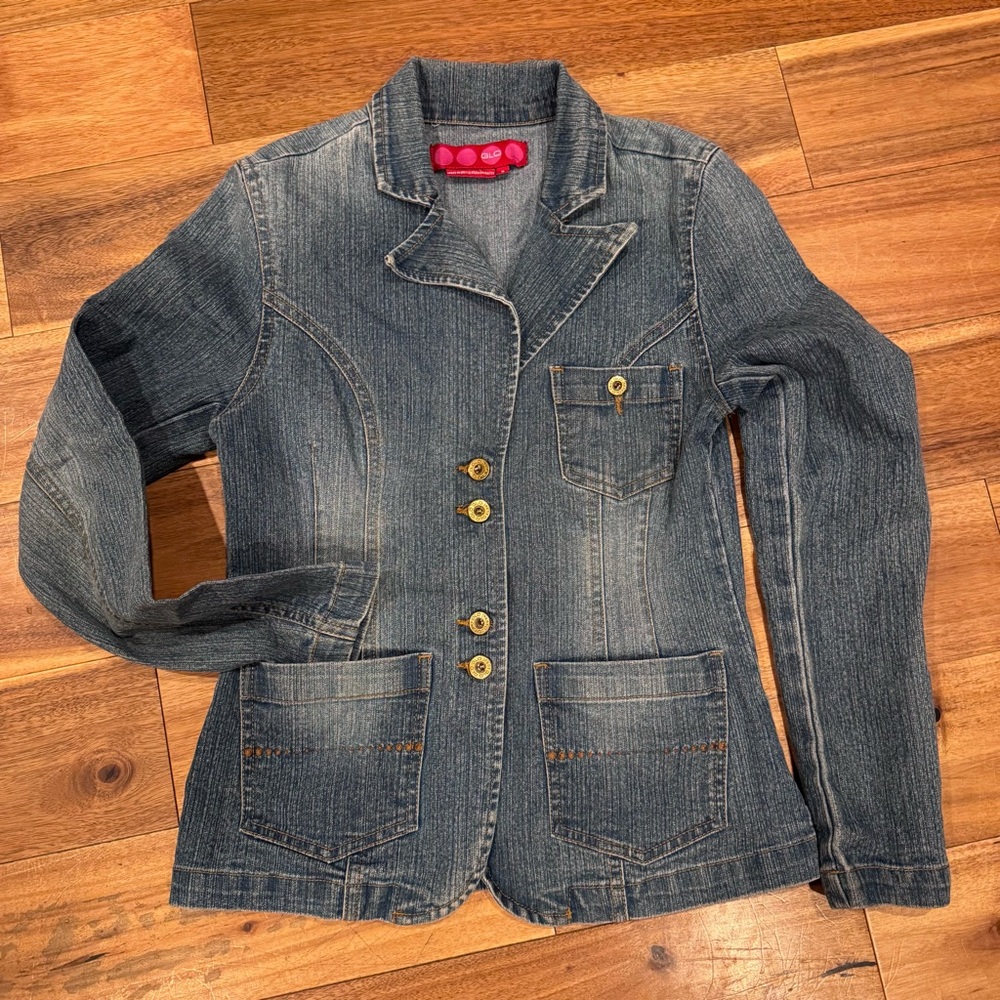 GLO Jeans Blue Denim Jacket with Button Accents Small GLO